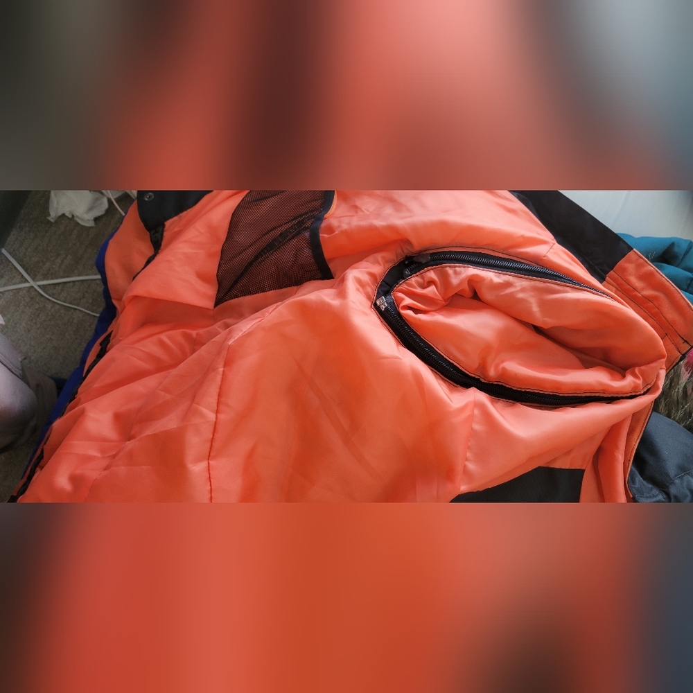DC winter jacket - Picture 7 of 8
